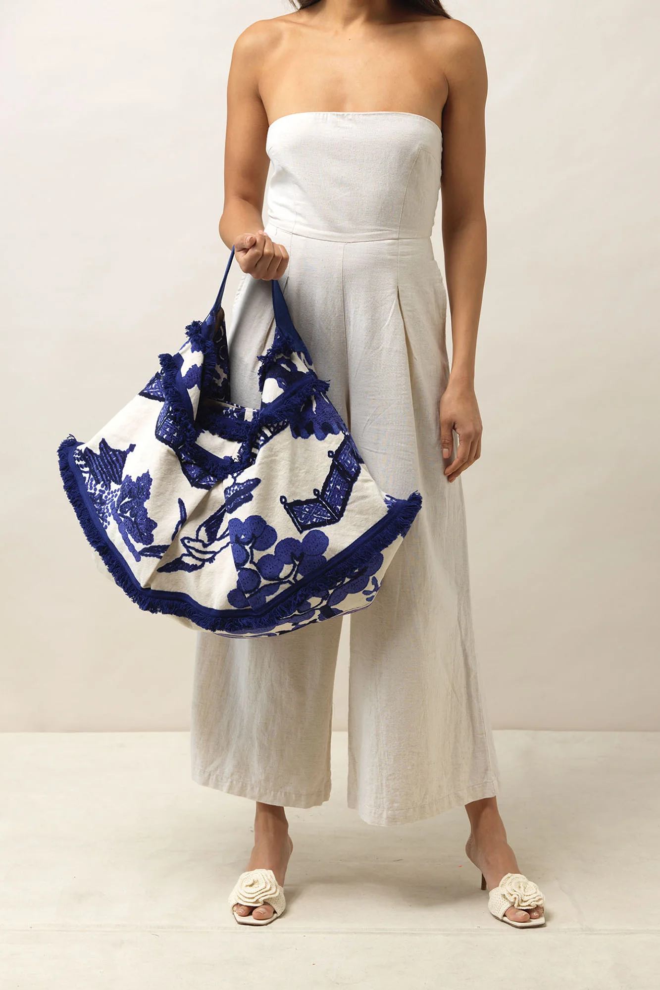 Giant Willow Blue Slouch Bag - Image 4